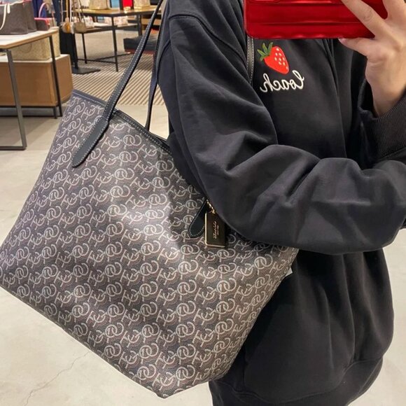 Coach City Tote Bag With Coach Monogram Print - Picture 6 of 6